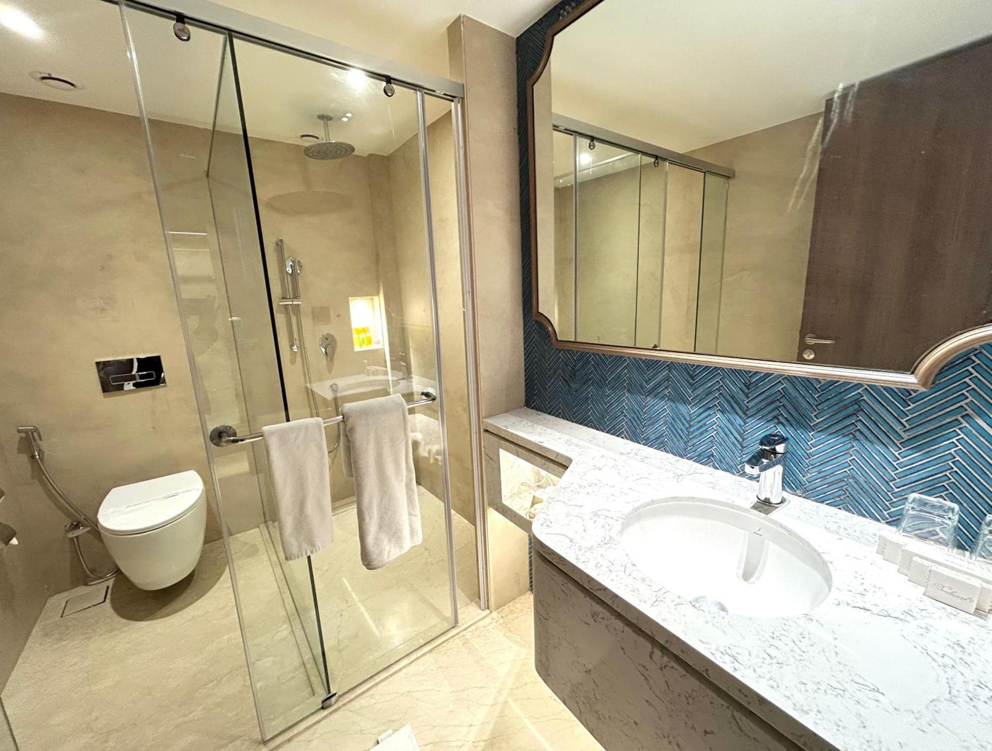 Boulevard 9 Luxury Resort & Spa Nadiad Экстерьер фото